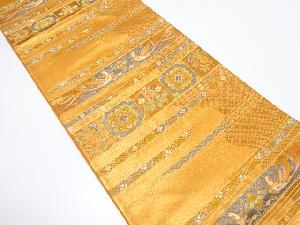 横段に向かい鳳凰・花模様織り出し　袋帯